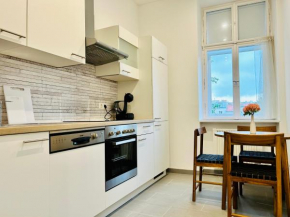Cosy Calm Apartment near City Center